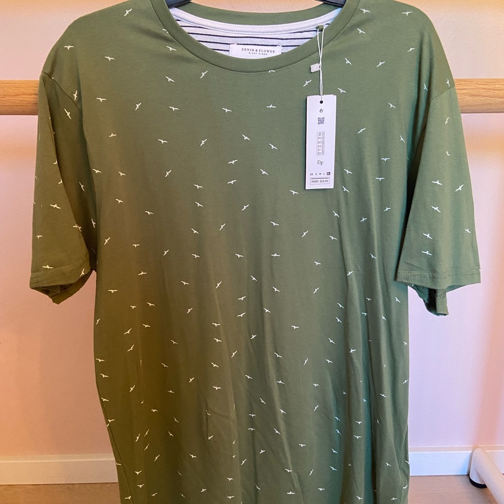NEW Denim & Flower Ricky Singh Green & White Men’s  Short Sleeve Tee NWT